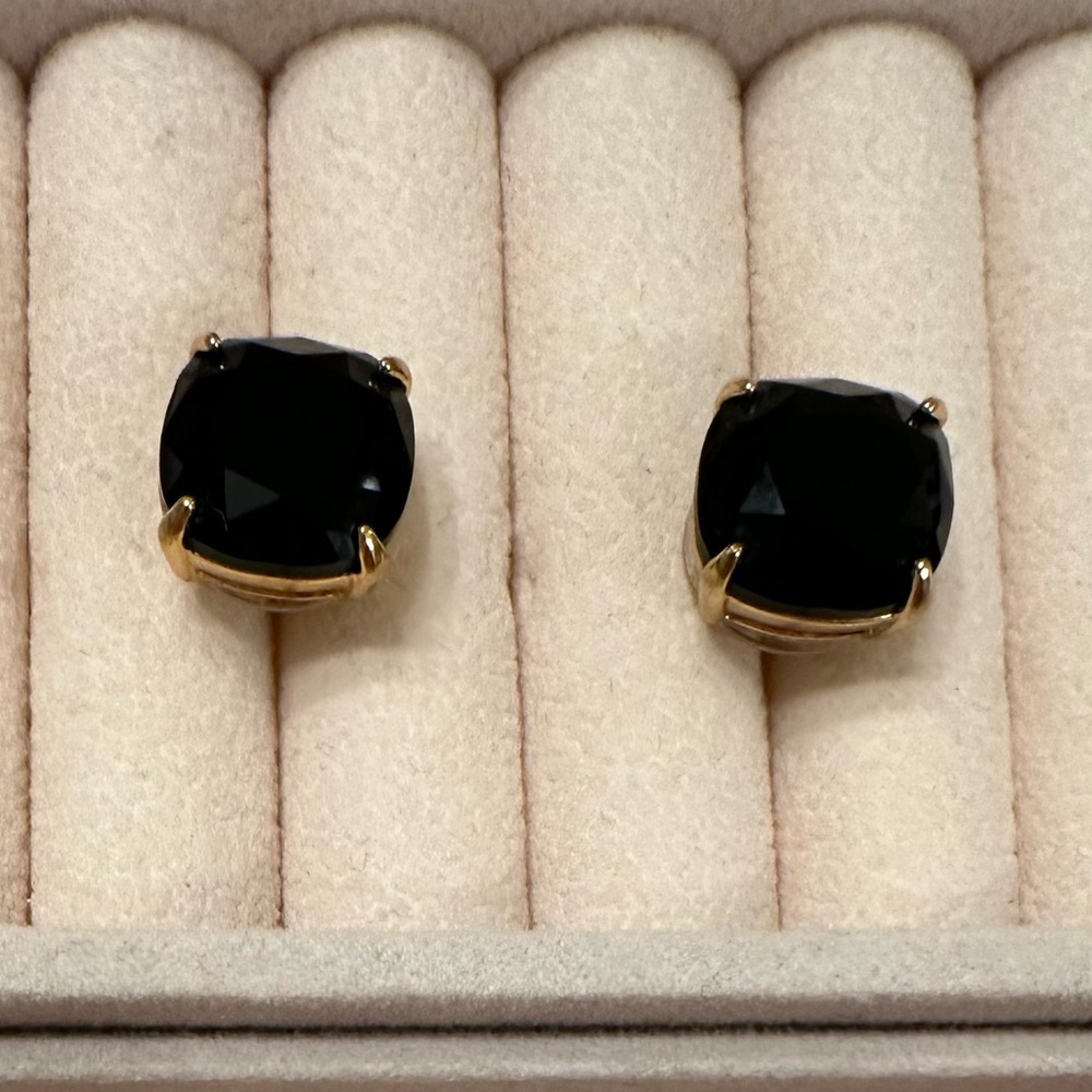 Kate Spade Black and Gold Earrings （1.2 cm x 1.2cm)